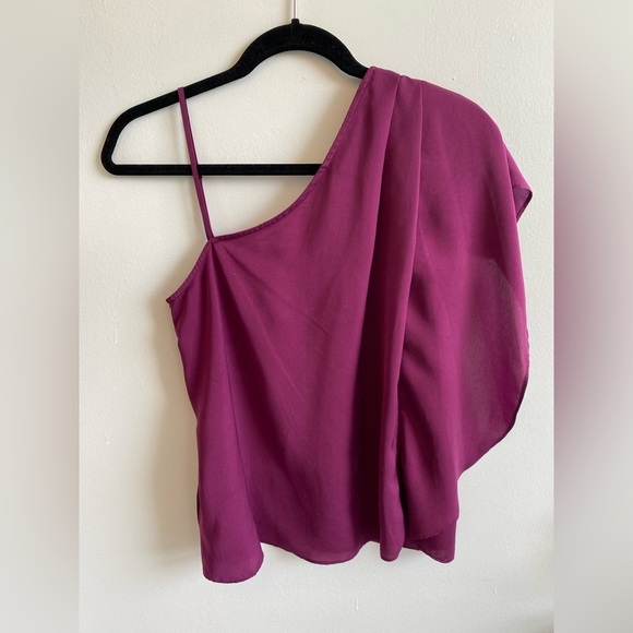 BCBGeneration Mauve Asymmetrical Flowy Satin Cami Top XS - Picture 3 of 6